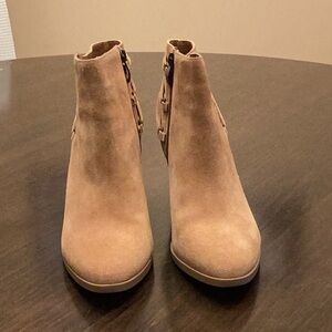 Michael Shannon Tan Suede Ankle Boots with Elastic Panels